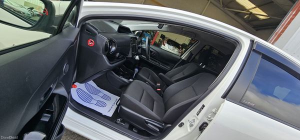 Toyota Aqua Automatic push start 382066890