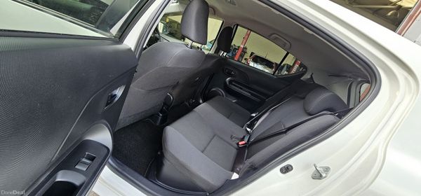 Toyota Aqua Automatic push start 382066892