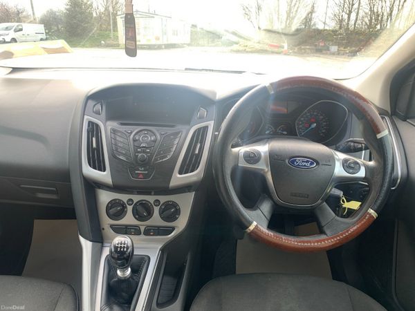 Ford Focus 2013 1.6 Daisel Fresh NCT 382069980