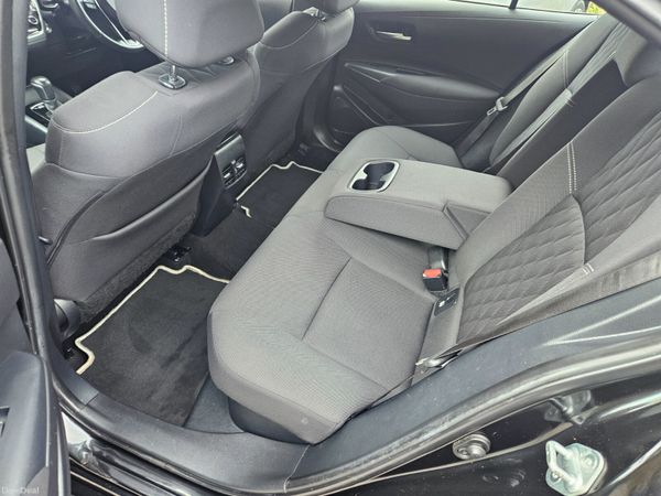 Toyota Corolla 2019 1.8 hybrid only 81klm 382070560