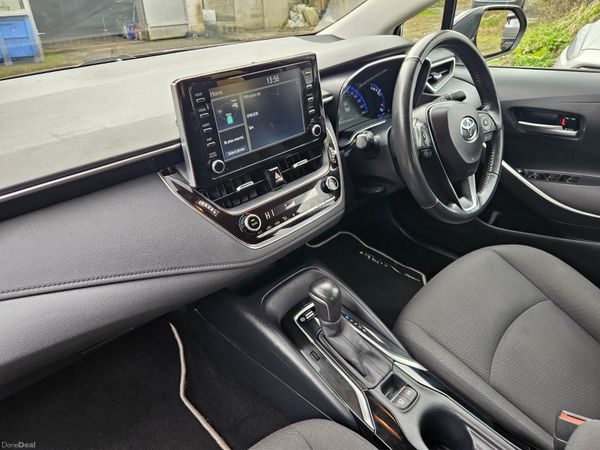 Toyota Corolla 2019 1.8 hybrid only 81klm 382070562