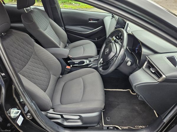 Toyota Corolla 2019 1.8 hybrid only 81klm 382070518