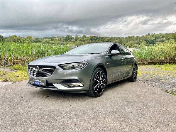 Opel Insignia 2018 382073956