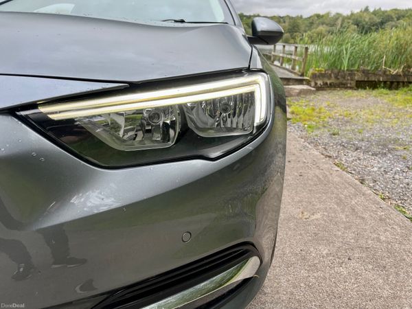 Opel Insignia 2018 382074018