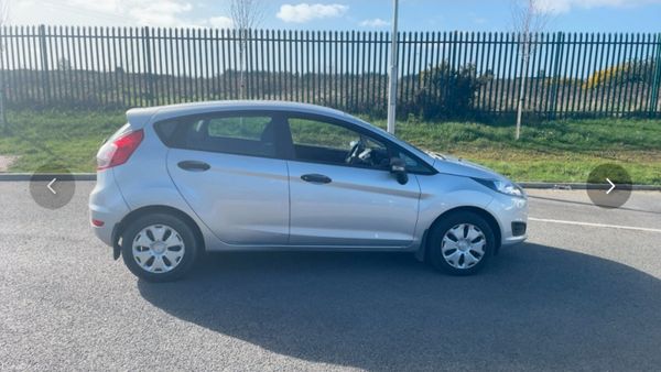 Ford Fiesta 2013 1.2 low mileage only 105klm 382008610
