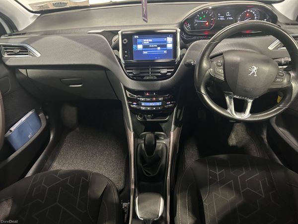 Peugeot 2008 2015 Active 382016392