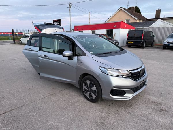 Honda Fit 2018 382039242