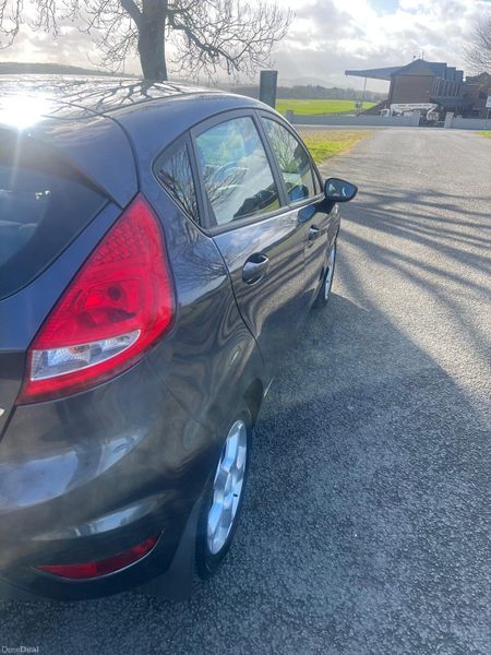 Ford Fiesta 2009 Low Mileage Trade sale 382140602