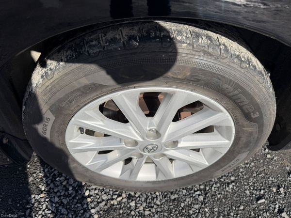 161 Toyota Camry  Hybrid 2.5 382143488