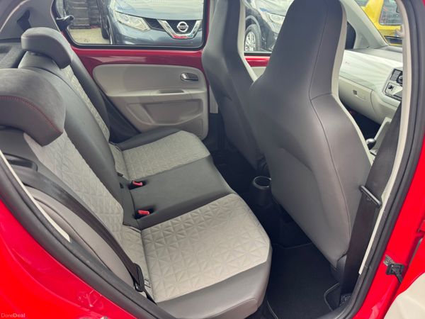 2017 Volkswagen up!  Automatic 382166104