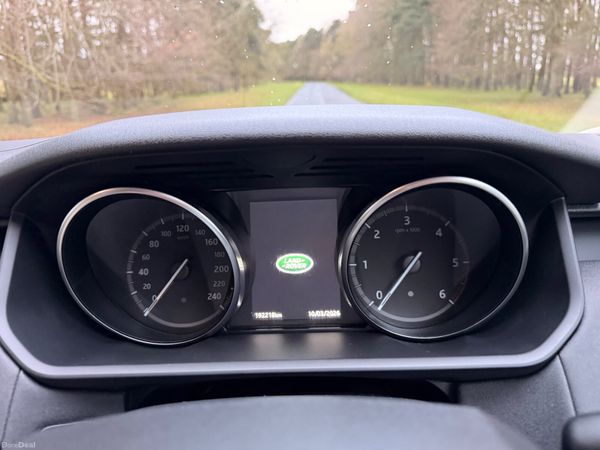 Land Rover Discovery  240 BHP 7 Seat Diesel 382166686