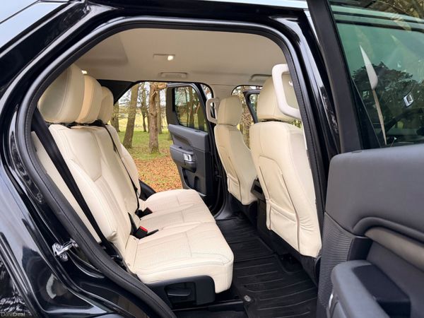 Land Rover Discovery  240 BHP 7 Seat Diesel 382166768