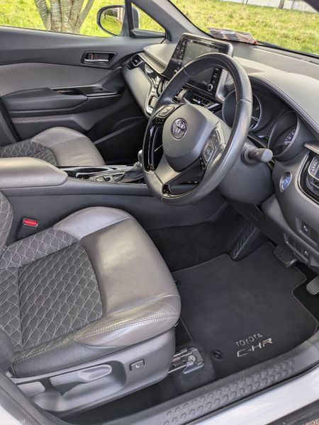 Toyota C-HR 2022 FULL SPEC SOL/ NCT 03/28 382167656