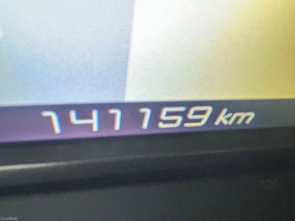 Citroen C4 2016 (7 SEATER) 382194244