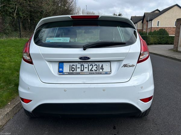 Ford Fiesta 2016 (NCT 03/27) 382195420