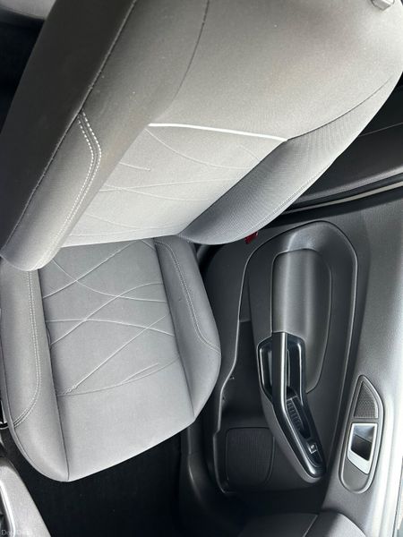 Ford Fiesta 2016 (NCT 03/27) 382195430