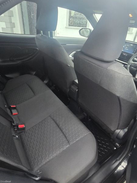 2023 TOYOTA YARIS CROSS 1.5 HYBRID DESIGN 122BHP 382107952