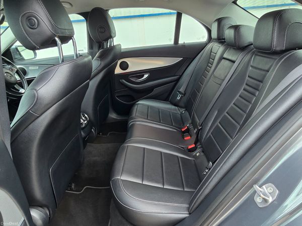 Mercedes-Benz E-Class 2017 382108032