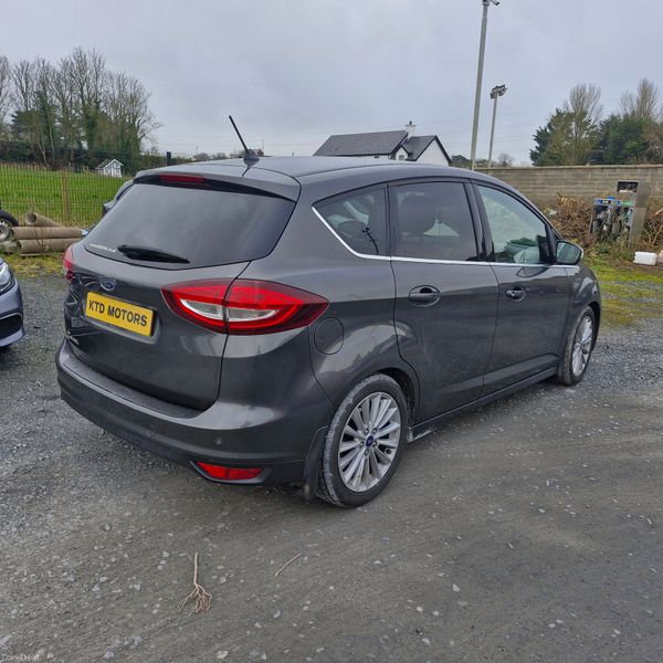 Ford C-Max 2018 382108860