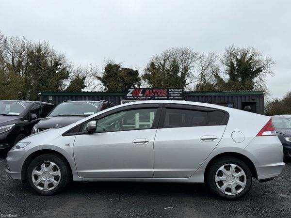 131 Honda Insight Hybrid 382120370