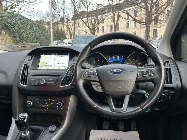 2018 FORD FOCUS ZETEC SERVICE HISTORY 382120448