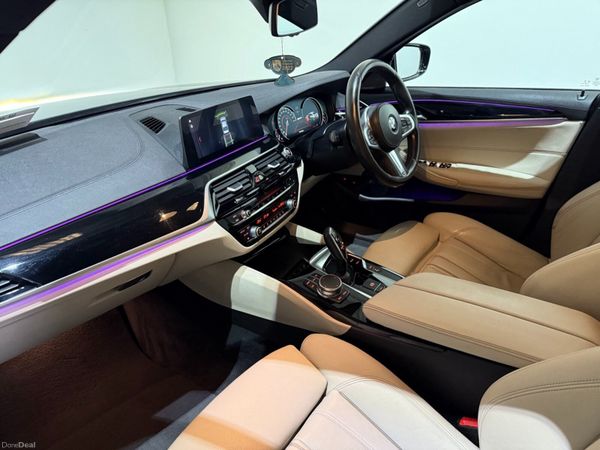 BMW 530E M Sport - High Spec with Only 126KM 382249794