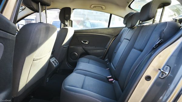 Renault Fluence 2011 Trade car starts and drives 382250130