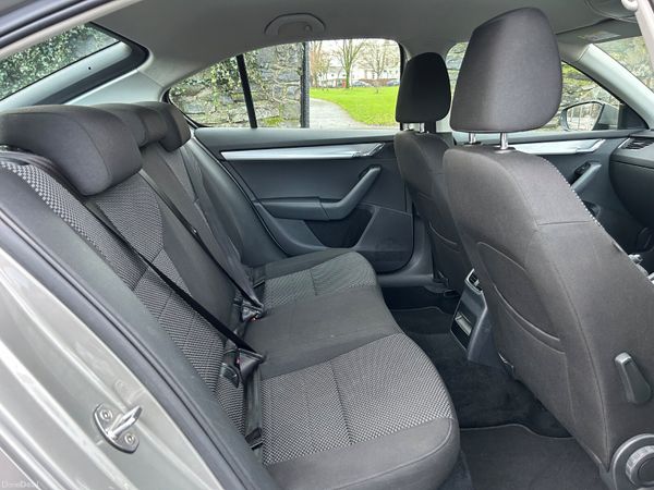 2017 SKODA OCTAIVA AMBITION NCT JANUARY 2027 382251994