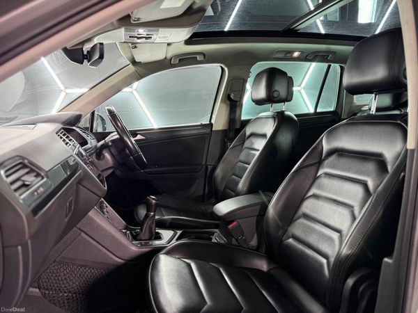 ◼️2018 VOLKSWAGEN TIGUAN R-LINE 2.0 TDI MANUAL◼️ 382212706