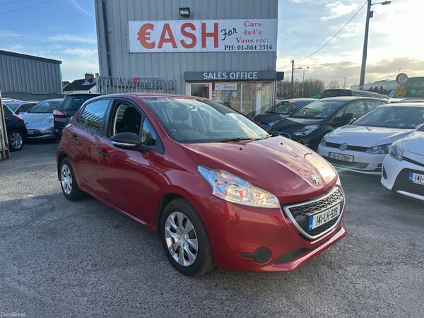 Peugeot 208 1.2 petrol NCT TAX LOW KMS 382213746