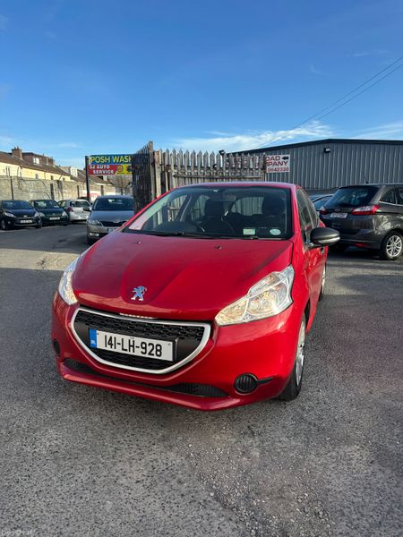 Peugeot 208 1.2 petrol NCT TAX LOW KMS 382213760