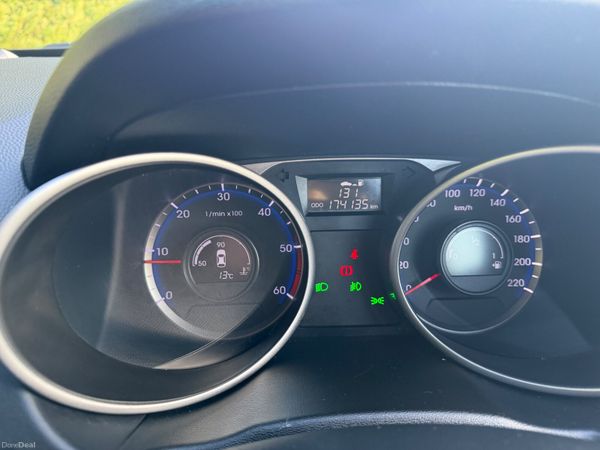 Hyundai ix35 2015 EXEC 1.7Crdi NEW NCT 05-27 382215706