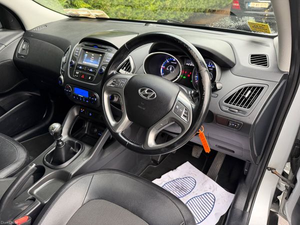 Hyundai ix35 2015 EXEC 17 CRDi 382216116