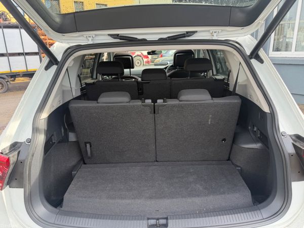 181 VOLKSWAGEN TIGUAN 2.0TDIALLSPACE - - AUTOMATIC 382219630