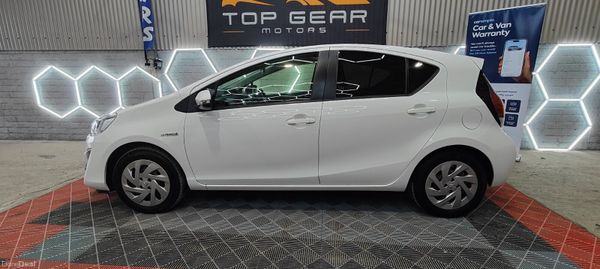 2017 Toyota Aqua 1.5 Petrol Hybrid 382227068