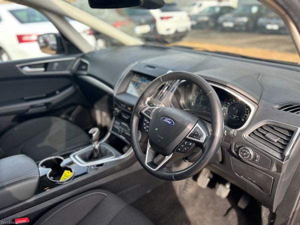 Ford S-Max Titanium 382227976