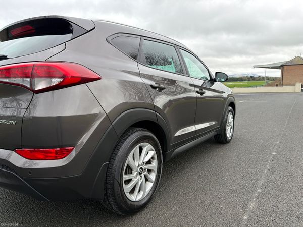 Hyundai Tucson 2018 EXECUTIVE SE 382340184