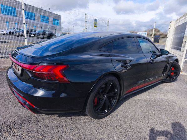 Audi GT e-tron quattro air suspension, New Nct 382342932