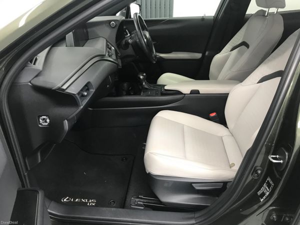 Lexus UX 2022 382388730