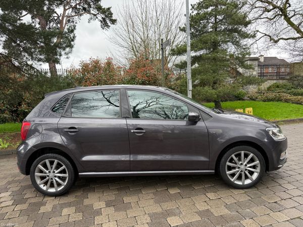 Volkswagen Polo 2016 AUTOMATIC Lounge Model!!! 382316422