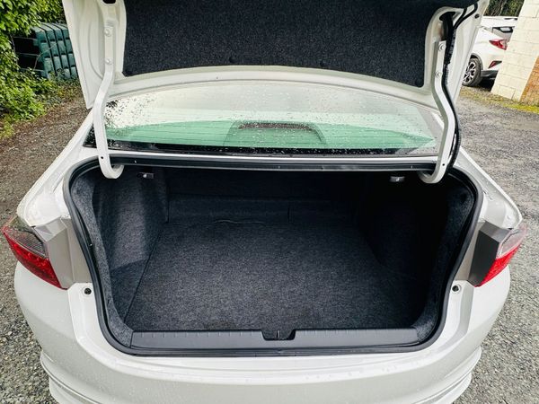 HONDA GRACE/CIVIC 2017 SPORTS  78800 KM 382327926