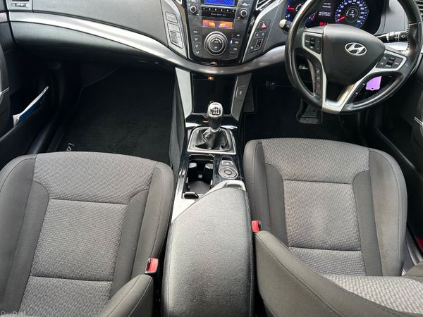 Hyundai i40 2013(NCT 01/27. TAX 06/26) 382453782