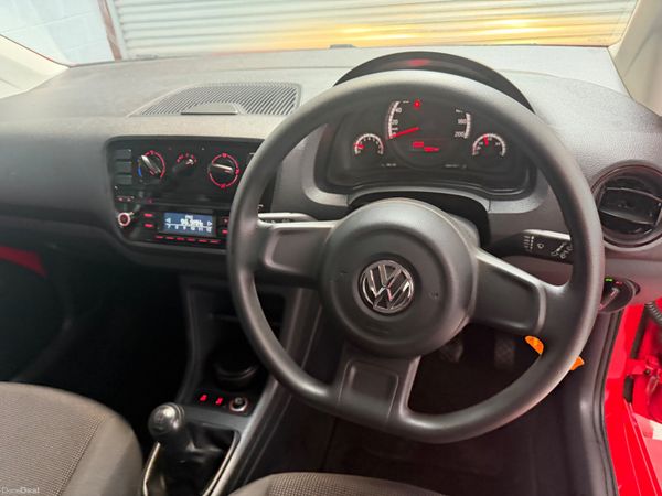 Volkswagen up! 2015 382463544