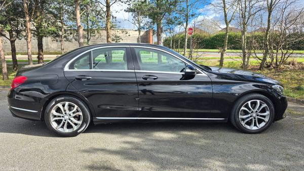 Mercedes-Benz C-Class 2015 Automatic 382467140
