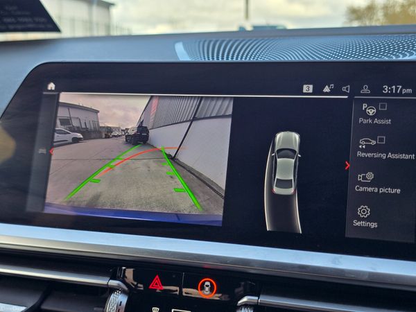 BMW 3-Series 2021 M- SPORT Portimao Blue Metallic 382468522