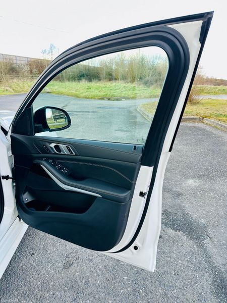 BMW X5 2021 45e  M Sport 3.0L Petrol Hybrid 382472332