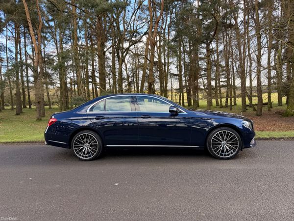 Mercedes-Benz E-Class 2019 382479378