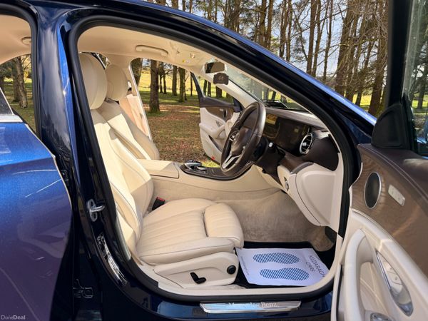 Mercedes-Benz E-Class 2019 382479394