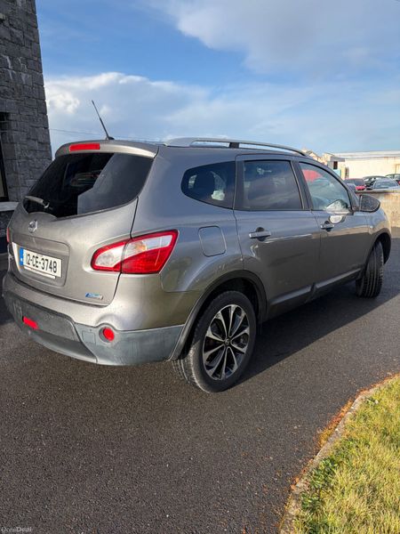 Nissan Qashqai+2 2012 382405910