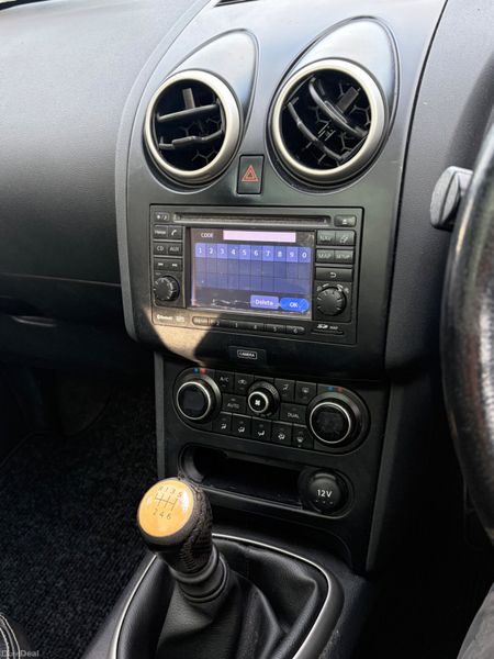 Nissan Qashqai+2 2012 382405918